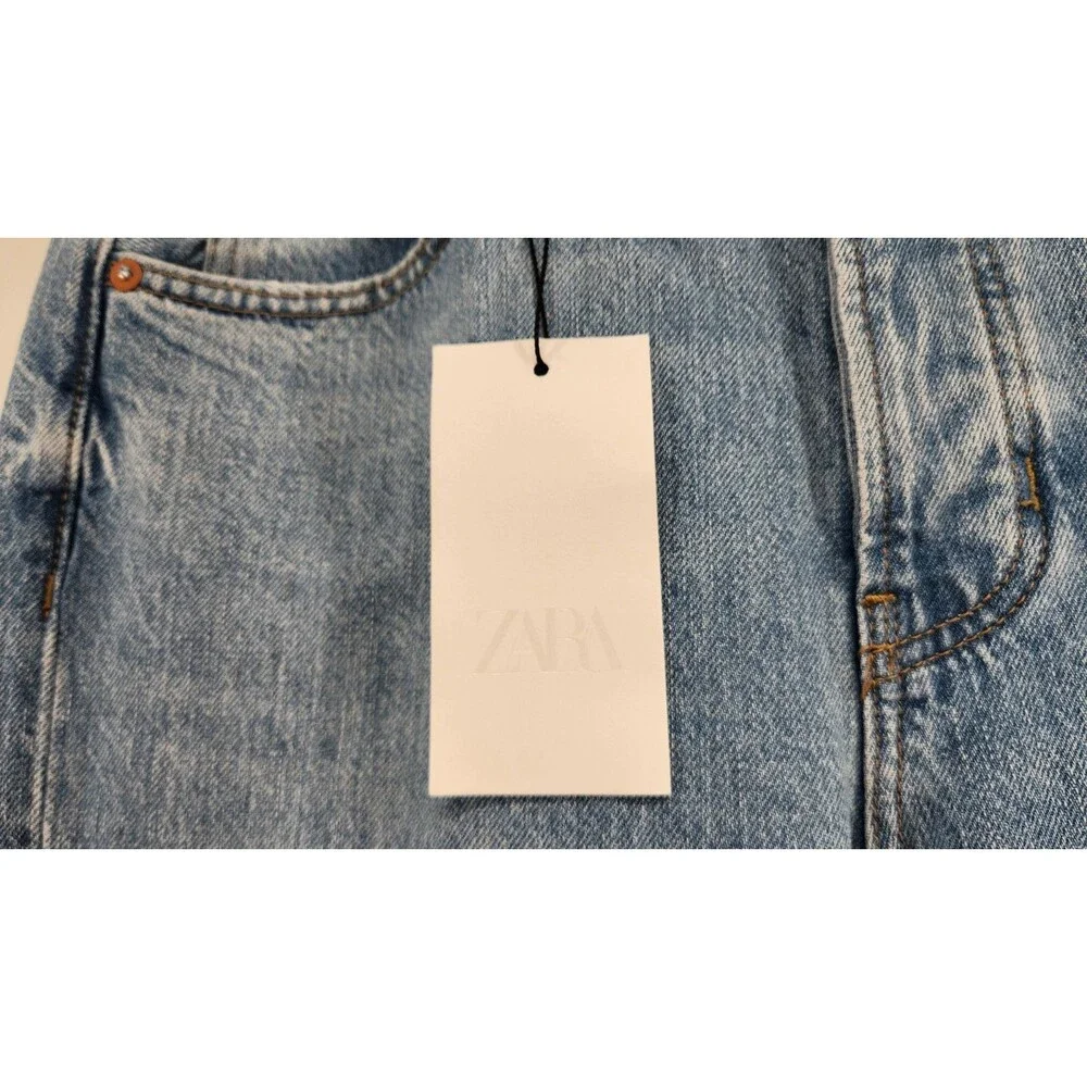 Zara photos fast brand